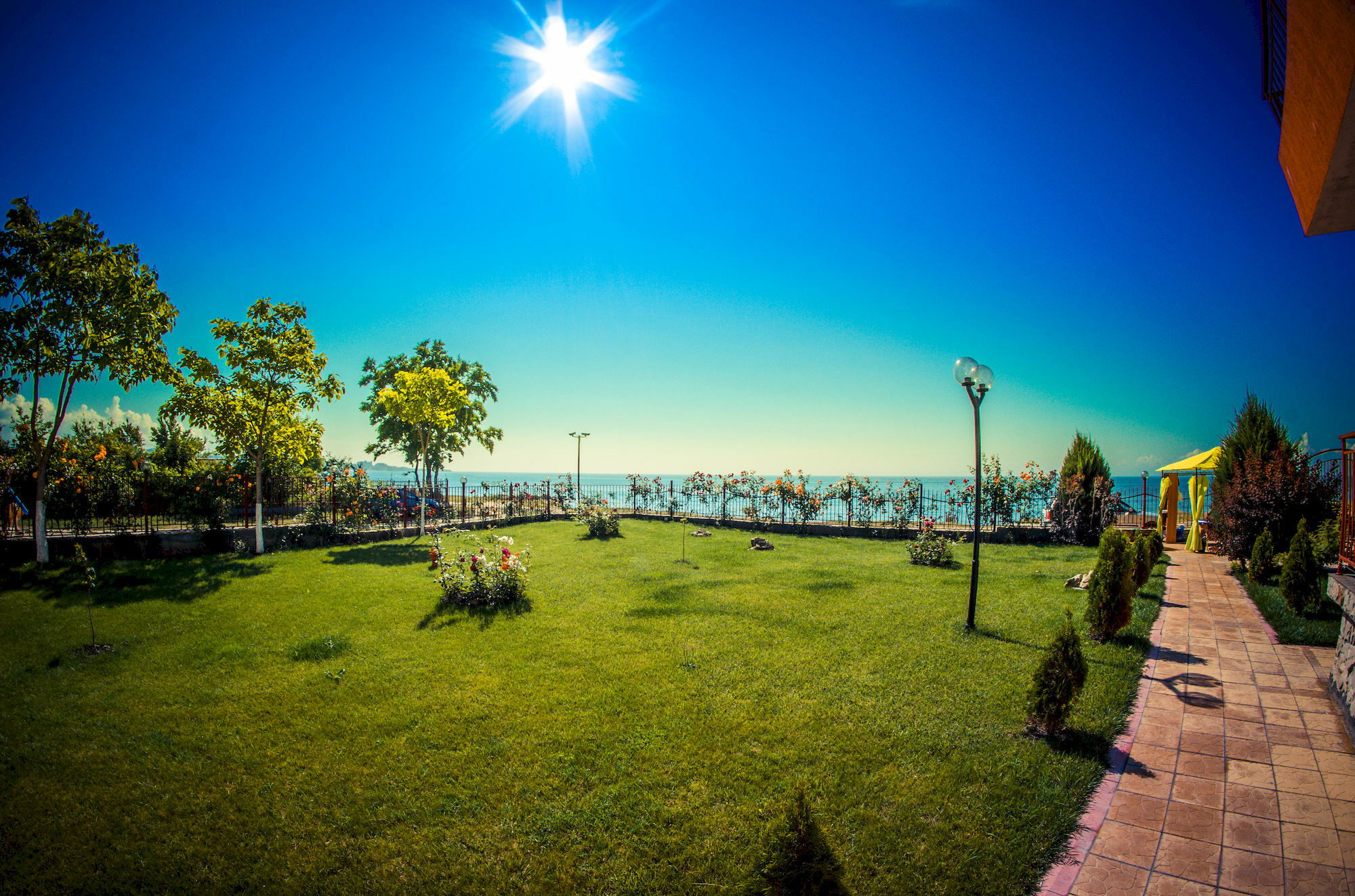 Riviera Fort Beach Ravda Exterior photo